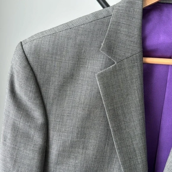 LUXURY Athletic Fit Suit Jacket | Grey Sharkskin | 38R - Picture 4 of 10